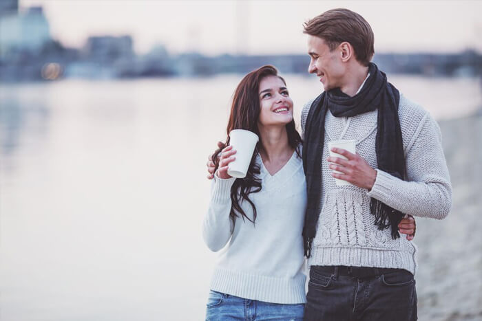 how to get an aquarius woman to miss you