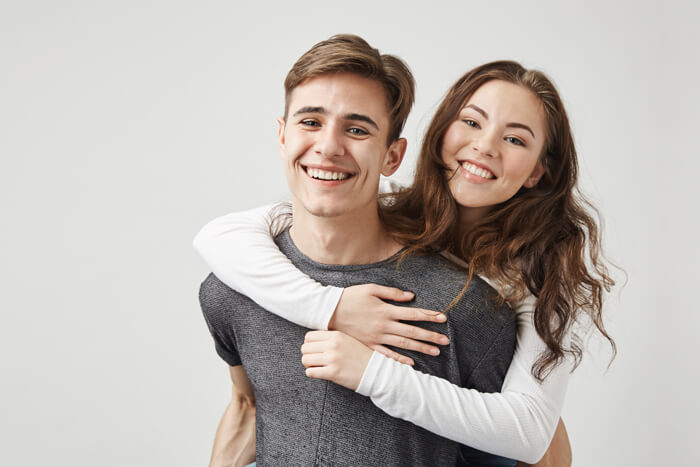 what do aries men like and dislike in women